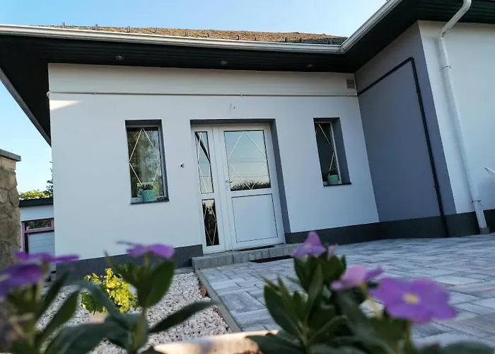 Pipacs Apartman