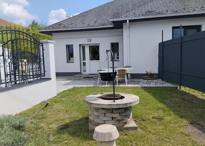 Pipacs Apartman